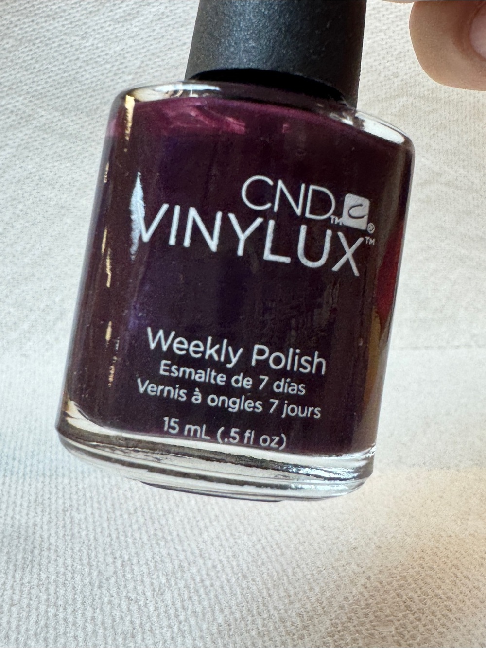 CND vinylux Weekly nail Polish - #175 Plum Paisley New without box
